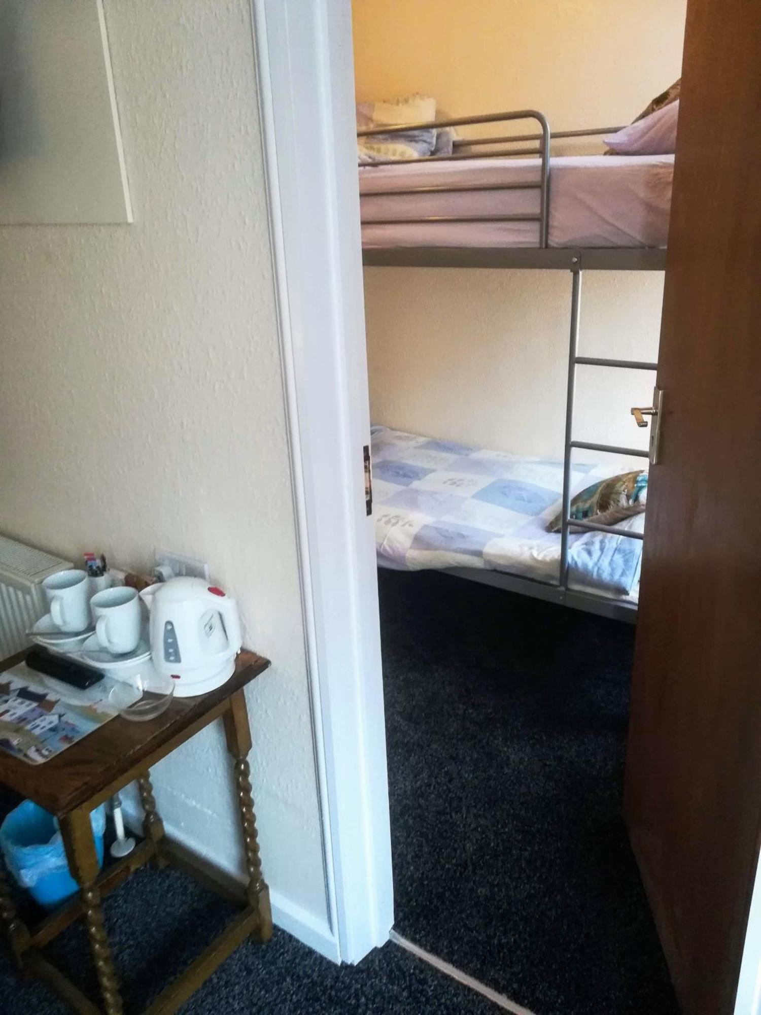 Schofield Guest House Бринлингтон Экстерьер фото